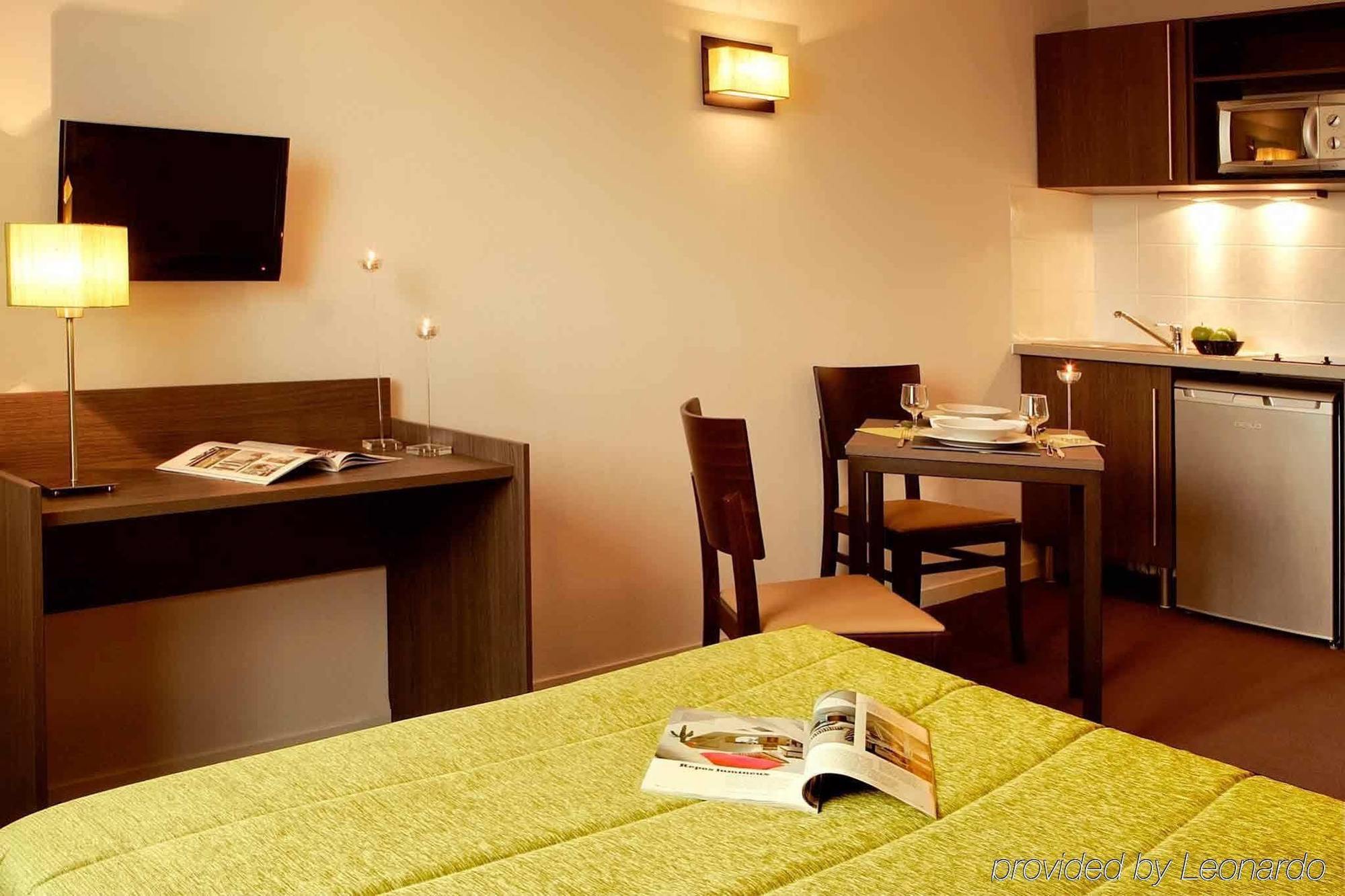 Appart'Hotel Vacanceole Paris Quai De Marne - Ex Adagio Nogent-sur-Seine Quarto foto